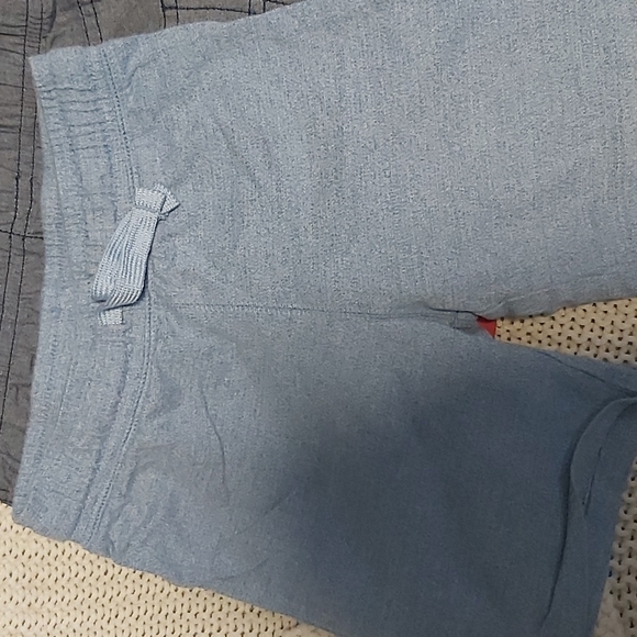 Boys shorts size 3-4 - Picture 5 of 12